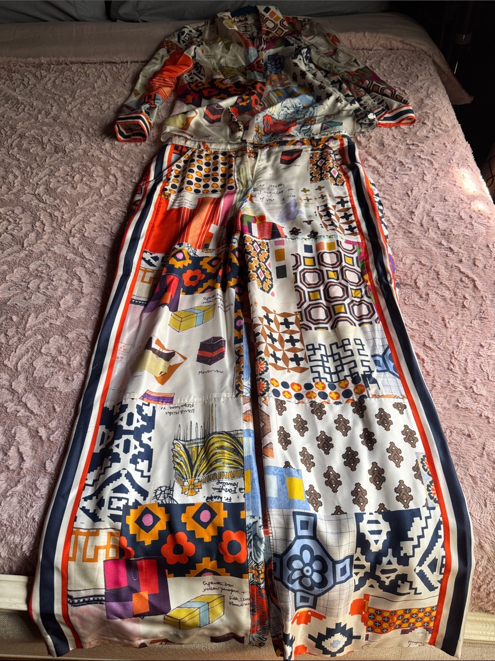Tory Burch Multicolor Geometric & Floral Wide-Leg pants long sleeve set - Picture 4 of 17